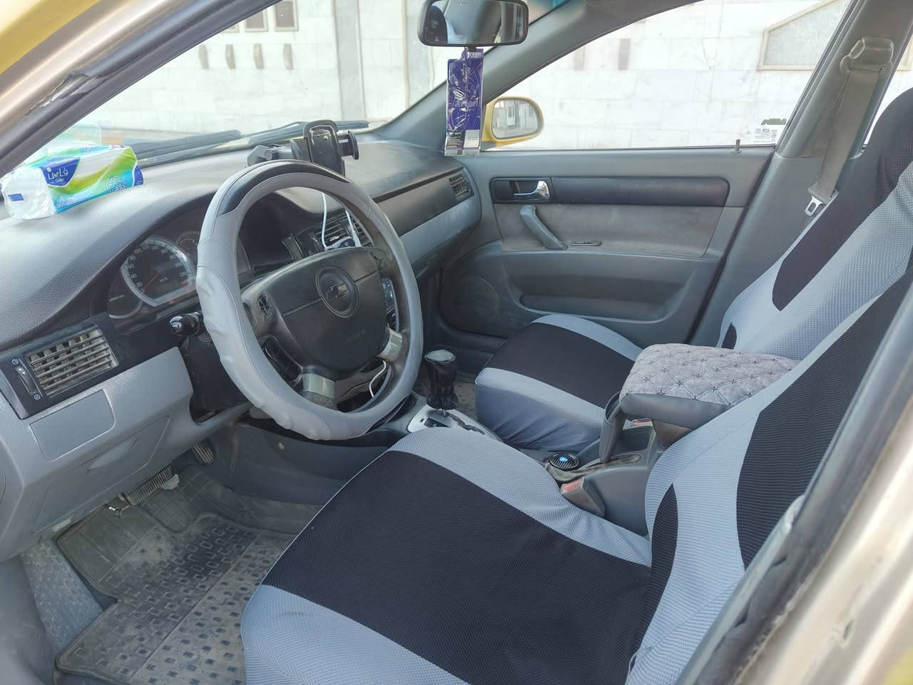 السلام عليكم اوبترا للبيع موديل 2007 مكفوله من ضربه مكينه وكير وحداديه خير من الله  تبريد ثلج تفئه سياره جاهزه من كلشي رقم قادسيه كير اوتو السعر 57 وبيه مجال بسيط تصال عل رقم ***********
مكاني بابل سياره مال جناي 
.
.
