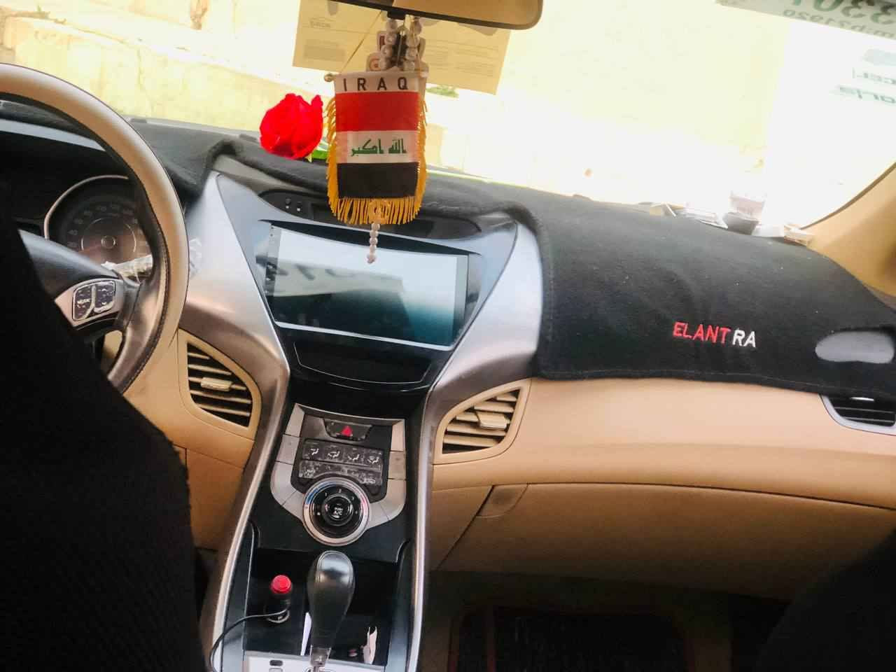 النترا  موديل 14 محرك 18 تبريد يحتاج غاز قطعتين باب سائق  وجامرلغ رقم اربيل  سعر 115 وبيها مجال 
0773 697 8541العنوان نينوى القياره كركوك, العراق
