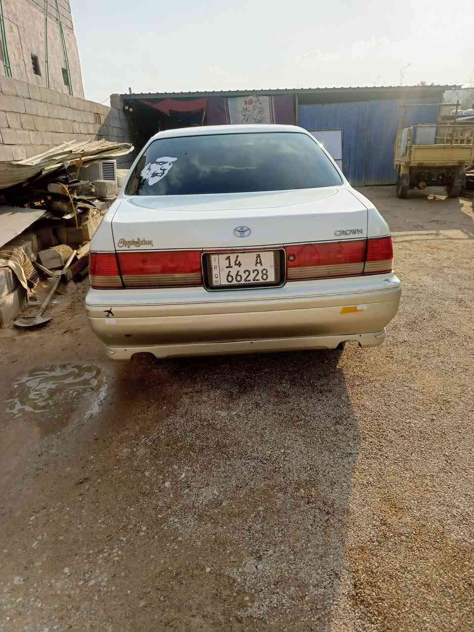 السلام عليكم سياره رأس لثور فلات لبيع كفاله كص نقل جثه  ضربه ما عده صبق قماره وجاملاقات جماليه اثر جراد تخم تاير تبريد السعر 110وبيه مجال لشري المكان بصره ابو لخصيب هذا رقمي ***********
