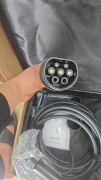 خوذة • جديد • يد أول