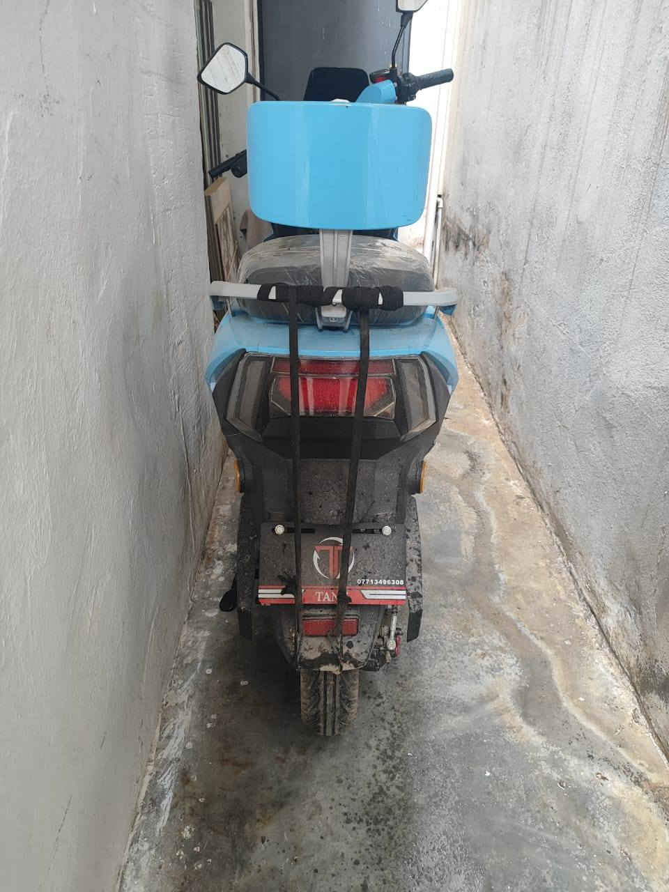 دراجة شحن للبيع مودل ٢٦
مستعمله ٣ اشهر
نوعها تانك 
ست بطاريات سرعة حقيقية ٩٠ 
كهربائياتها كامله 
دراجه كامله من كل النواحي مابيها اي نقص 
السعر خاص ***********
