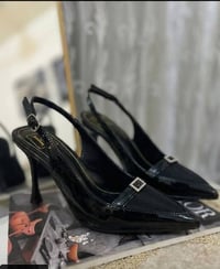 قطعتين • تخفيضات • سعر القطعة