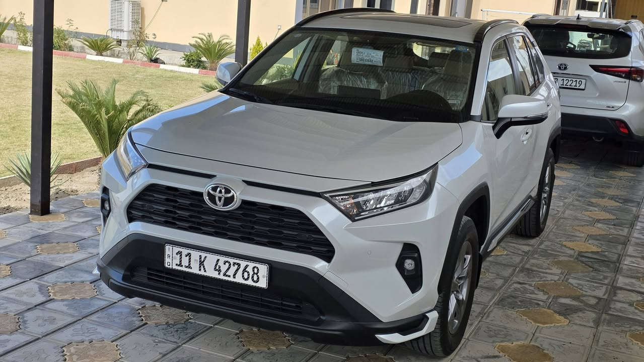 للبيع رافور ♕2025♕ وكالة ساز بانزين محجوزة للمصرف
استقطاع مباشر من الكفيل
 على المصرف الزراعي مالكها يسكن بغداد 
تنباع بوكالة لحين اكمال الاقساط 
استلام شركة ساز 
ضمان حقيقي 8 سنوات حقيقي
وصيانة وتبديل دهن مجاني
 لمدة سنتين او 40 الف كيلو
مكان السيارة بغداد الدورة او الجدرية
ماشية♕زيرو 0♕
السعر ♕225$♕ مع الوكالة 
للأستفسار الاتصال 
***********
***********
