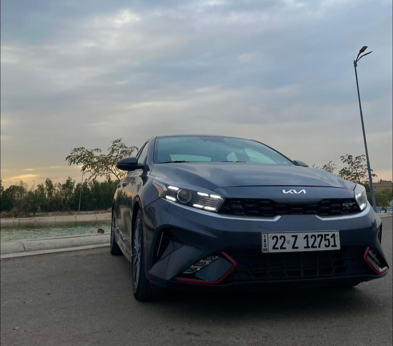 فورتي GT Line امريكي موديل 2023
حادثها جاملغ وبنيد بدون دواخل 
ايرباكات سليمه لغد وشاصي كفاله
مكينه 2000 دوش 
ماشيه 40 الف 
كير ومكينه شرط كفاله 
مواصفات GT LiNe
شاشه كبيره ابل كار بلي 
كامره دواره 360 درجه 
لد نهاري امامي خلفي 
مصمه تشغيل دخول ذكي 
رادارات جانبيه نقط عمياء 
رادار انامي خلفي توقف ذاتي 
رادار تحديد مسار قياده ذاتيه 
اوتو هولد 
مانع انزلاق نزول منحدرات 
ثلاث انضمه قياده 
تبريد بيانو مناخين منفصلين 
مرايه وسطيه اوتو دم معتمه 
ستيرن رياضي حرف D
ويل كروم رياضي 
بلوجكترات Led
اناره داخليه Led
اشاير بالمري / مري شفط 
السياره جديده بوضع الشركه تايرات و صدر و تبريد وتدفئه كله جديد 
رقم شمالي انكليزي الجديد ب اسمي شخصياً 
مكاني بغداد ***********
