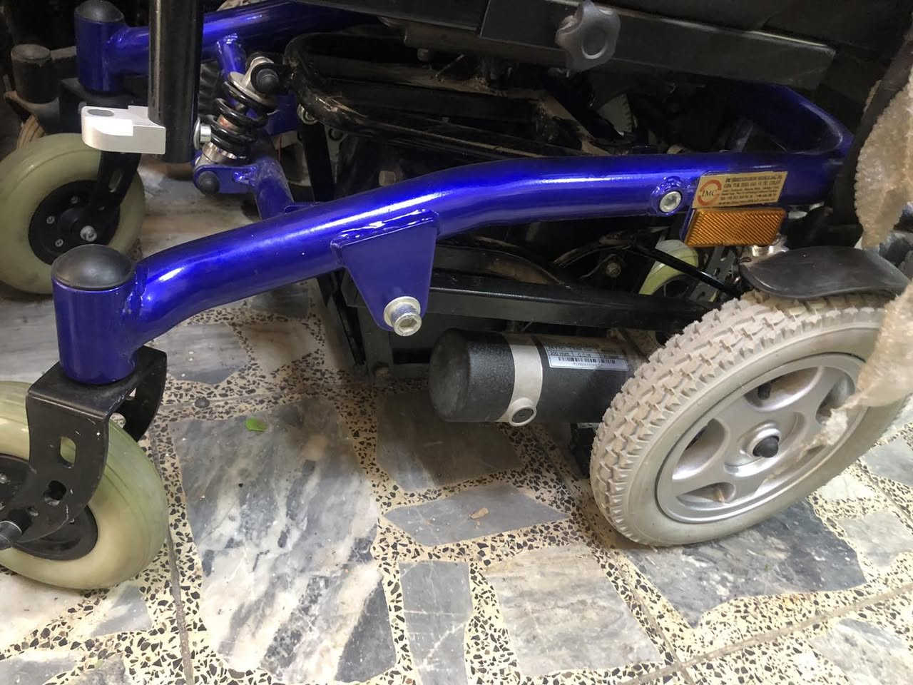 كرسي تركي جديد بالنايلون


**إذا كنت صاحب هذا الإعلان وتريد حذفه لأي سبب، رجاءا أرسل رسالة إلى الدعم الفني**