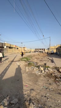 قطعه طابو واجهيه ١٠ النزال12 ونص مستعجل على البيع  ‏واقع حال 140 ‏وبال...