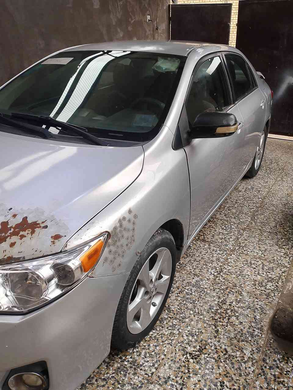 كورلا للبيع ...
2013...
امريكي..
حادثها ! جاملغ وبنيد 
السيارة كلش نظيفة ..
رقم واسط...
السعر 115$
العنوان بغداد.  حي الرئاسة.شارع 20
للاتصال ..***********
