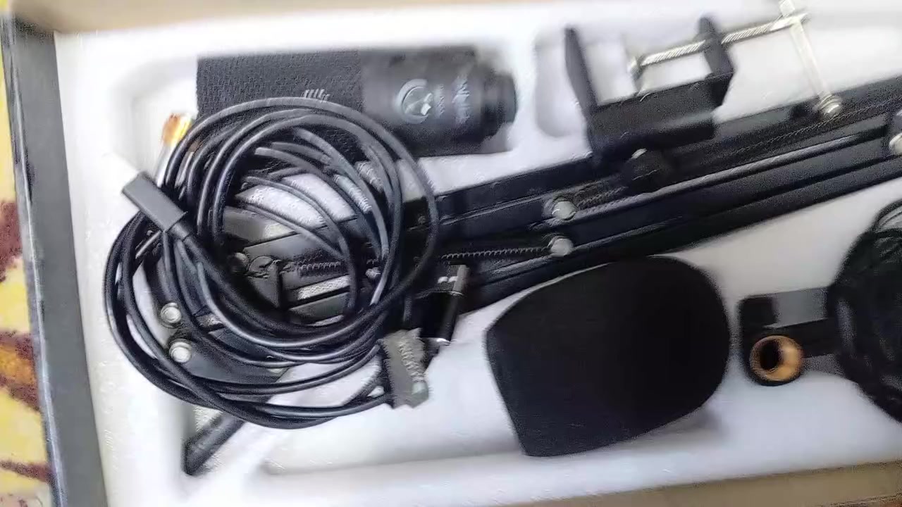 مايك fifine
للبيع
مع ملحقاته كامله

السعر 40 الف
مكاني بغداد
***********
