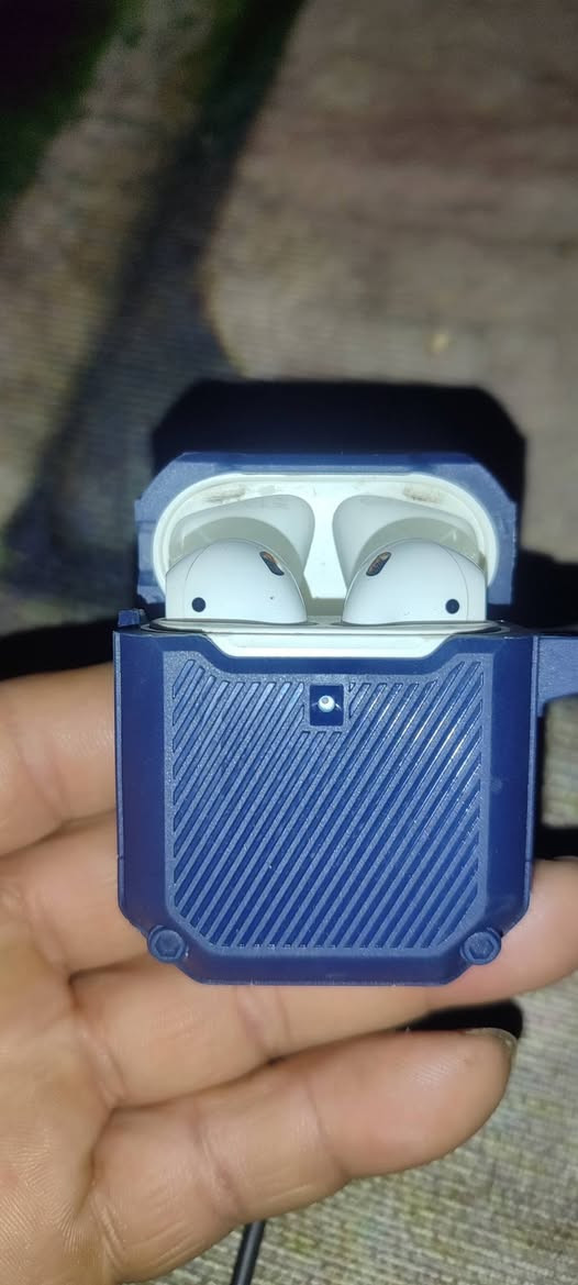 سماعات جيل 2تشحن لاسيكي جديده
سعرها 60الف مدينة صدر بغداد, العراق


**إذا كنت صاحب هذا الإعلان وتريد حذفه لأي سبب، رجاءا أرسل رسالة إلى الدعم الفني**