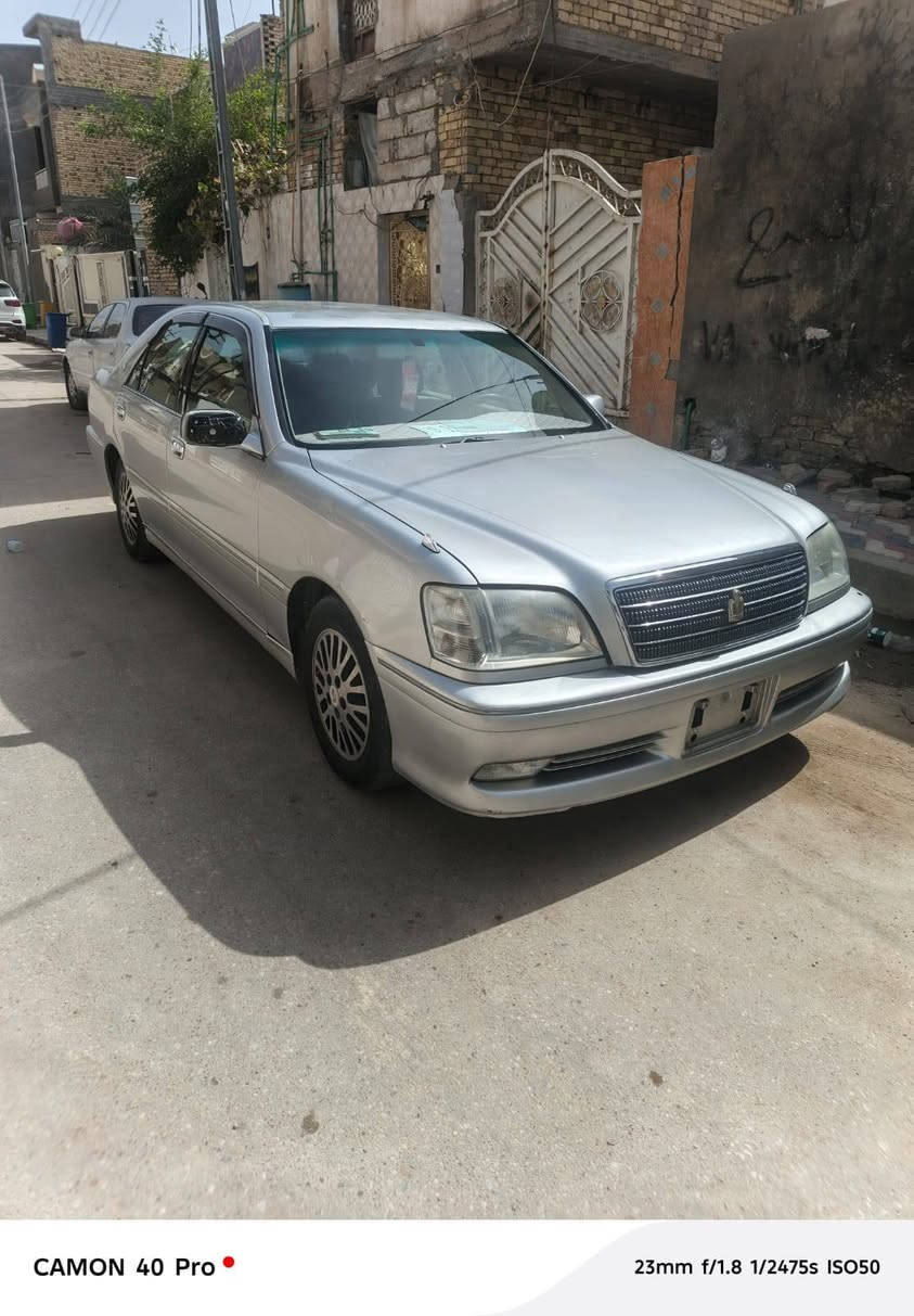 ملكه بل كارتون ادوات كصت قماره.... 
سياره جاهزه.. دكمه وحده.... كرستال... 
مكينه ديفور... زغير
... مكينه كير حداده بل كارتون
..... تبريد ثلج..... 
........ السعر55 وبيه مجال...... 
مكان.. ناصريه... رقم..... (***********).....
