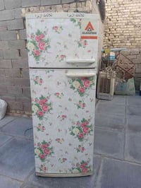 ثلاجه فول تجميد شرط فحص وغساله شغاله حجم كبير سعرن 100تصال علا رقم، 07...