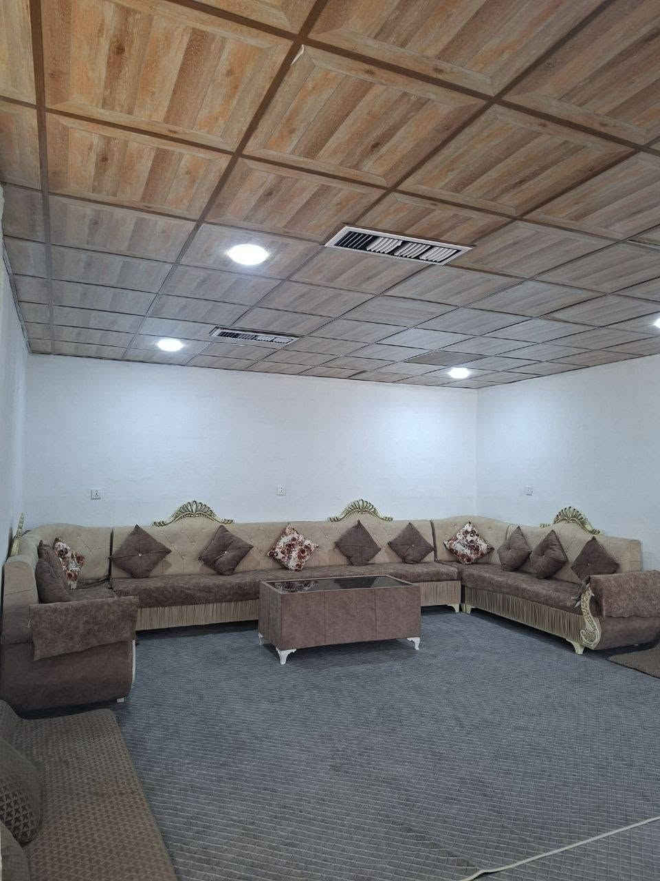 🏘️متوفرة مزرعة للايجار بدهوك عمادية سولاف  قریب مصيف فين و كلي شيرانه 
سعر كلش مناسب 

رقم الهاتف  ***********

واتساب و كورك موجود

