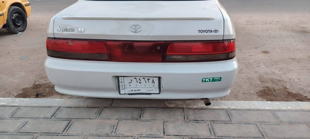 كرسته موديل93 رقم لانبار مشروع وطني سنويه27 بسمي مكفوله كفاله ضربه وصبغ برانكيات شريكه  وكص ونقل وعيب شرعي مكينه وكير شرط الفحص تبريد ثلج حداديه ورا كدام جديده. تايرات جدد سياره جاهزه جاهزه من كلشي تجي دواخله بلكاتون   شوفه بعينك مكان الشطره  سعر60 وبيه مجال ***********
