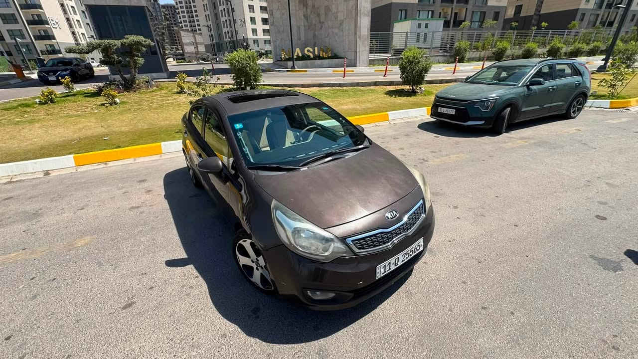 السلام عليكم كيا ريو  2015 گير مكينه تبريد خير من الله بأسمي السياره فول مواصفات السعر 81وبيه مجال المكان بغداد حي الجهاد الرقم ***********
