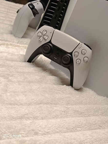 سلام عليكم
بلي5 سلم اخو الجديد مستخدم سبوعين مع ملحقاته الاصليه كامله وبي وصل ضمان
ويا قرصين FiFa 25+Elden Ring نظيفات
السعر600
مكاني كربلاء
تواصل ***********
