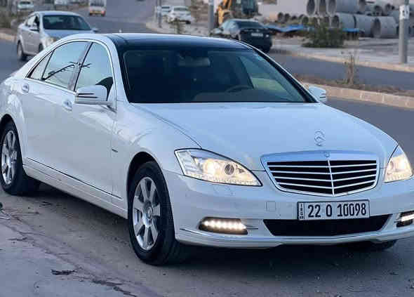 مارسیدیس بینز 2009  S350
 كامل پشتو پيشي گوراوه ٢٠١٣
 نازور ليلي vip سلاجه
 كله اي پات اي ام جي درگاو
 سندوق شفت 
كوشين ساردو گه رم 
اوتو هولد پ رده سياره كه جاهيزه بي خلل به شرت

سعر لە کۆمێنت داوابکە ڕاستەخۆ بۆت دیت 📩 

 ٢پارجه ي بس په مه بي ناو گرتن 
٢ په له ي بجوك پي دي اره 
 نمونه يه له جواني پانو راما
تایەی نوێی لەژێرە 

ژمارەی خاوەنی 
***********
***********
