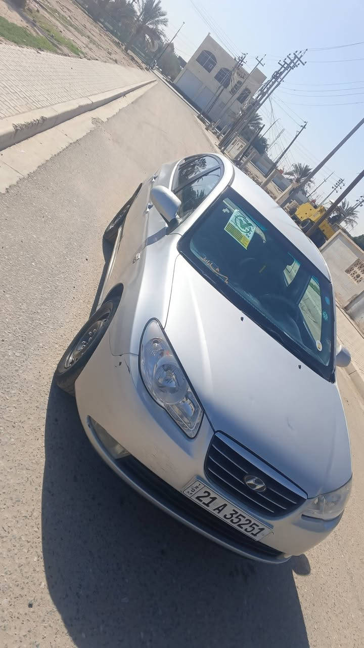 سلام عليكم لنترا موديل 10 مكينه كير 1600 كصه متومه طبق الاصل ارقام وسنويه ل 28 وي شاصي تبريد شغال كهربئيات كلها شغاله سياره مال تكسي مكينه كير حداده نضيفه سعر ب 43 وبيها مجال قليل مكاني بصره المراوس حسب قناعه ‏‪***********‬‏
