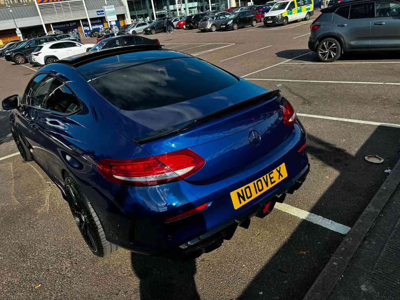 Mercedes c250 amg premium line  full option 
The car look like brand-new 
Not even a small issue with it 
C63 look 
Hpi Claire 
the car been looked after 
4 wheels  from c63  original 
4 new Michelin tire 
Apple CarPlay  
Starlight 
LED light 
Number plate not for sale 
Nothing wrong with it, 
That look like mirror clean
Full service history
*********** Luton, Bedfordshire
