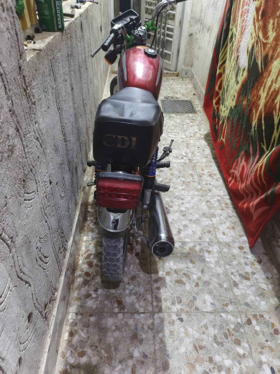 سلام عليكم  درجه البيع نامه وراق مديل 21 درجه نضيفه شوفت عينك عوزهه شويه ترتبات سعر 500 وبهه مجال حك جيه


**إذا كنت صاحب هذا الإعلان وتريد حذفه لأي سبب، رجاءا أرسل رسالة إلى الدعم الفني**
