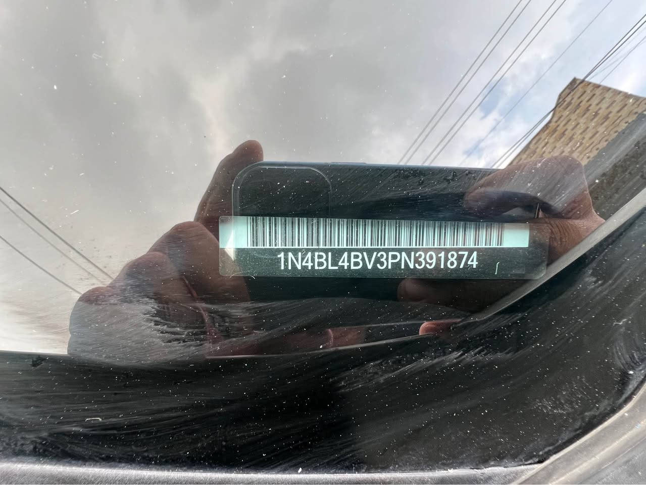 نيسان ئةلتيما 
موديل 2023
58 مايل رويشتووه
مواسةفات S
گير - مةكينه - تةحويل - غرامه - بةشةرت
بوياغ - دوو پارچه كلير - بى ليدران 
سةنةوى نوييه - 2030
رةقةم شانسى دانراوه
سونةر دانراوه
رادار - بةردى گزوز - ئيرباگ - تةزره - بةشةرت 
شوين - هةولير 
*********** وةتس ئةپ
153$ 
مةجالى تيدايه

نيسان التما 
موديل 2023
58 مايل ماشي
مواصفات S
محرك - گير - شرط
تحويل - غرامه - نفس يوم
سنوية جديد - 2030
صبغ - قطعتين كلير امريكي - بدون حادث 
صور سونار موجود
رقم شانصي موجود
رادار - حجر - ارباگ - حالوب - شرط فحص
مكان سيارة - اربيل 
*********** وتس اب
153$ أربيل, العراق
