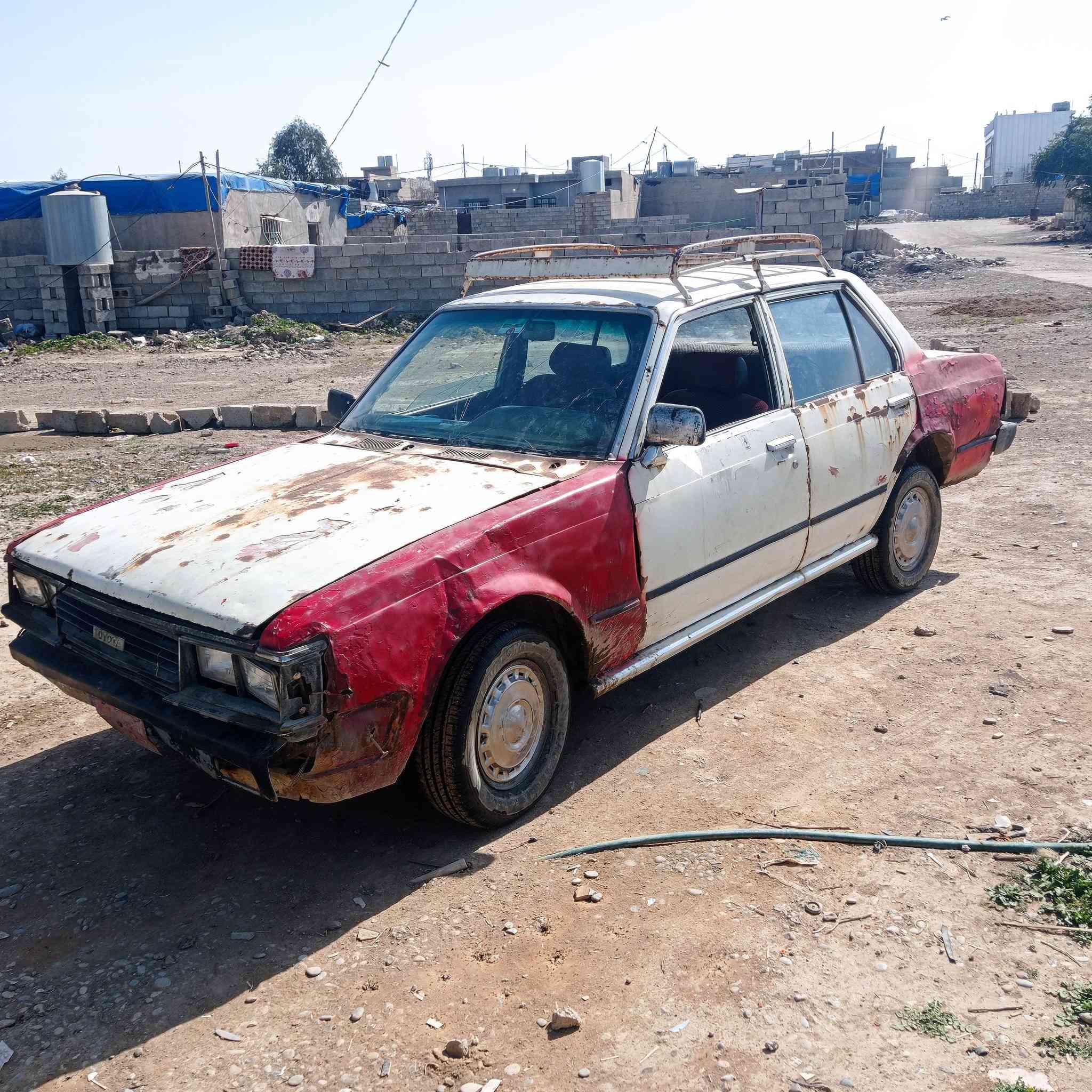 سلام عليكم كرونه موديل 81 شرط محرك كير بطاقه بنزين بيها محرك مابي عيب  جاهز سنويتها ساقطه مكفوله سرقه وعشاير سعر 1300  شراي. اتصل ***********
