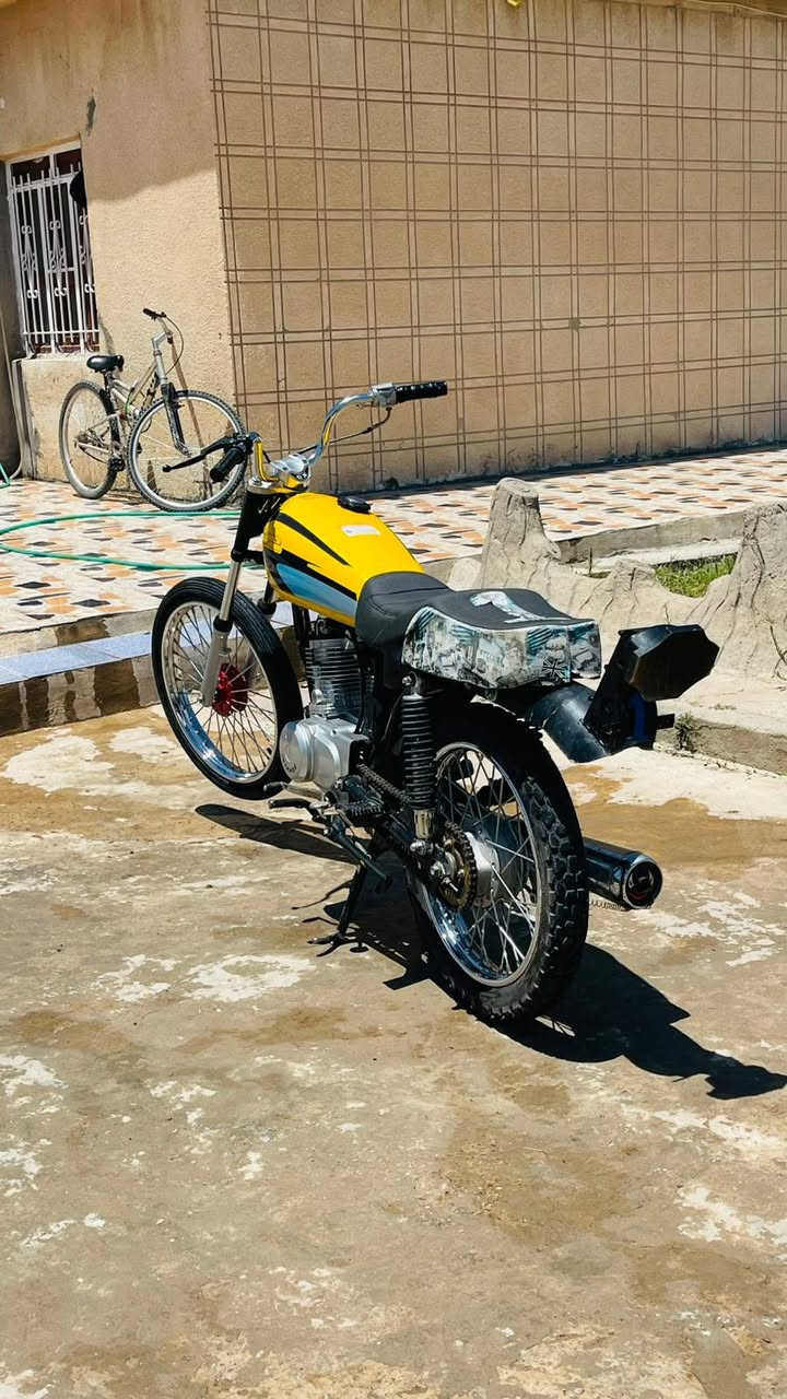 السلام عليكم موطور انتنس نضيف قبل فتره مطبك ما يعوزو ربع محرك ما مطخوخ صبانه شرط نشاط و معدل السعر 600وبي مجال


**إذا كنت صاحب هذا الإعلان وتريد حذفه لأي سبب، رجاءا أرسل رسالة إلى الدعم الفني**