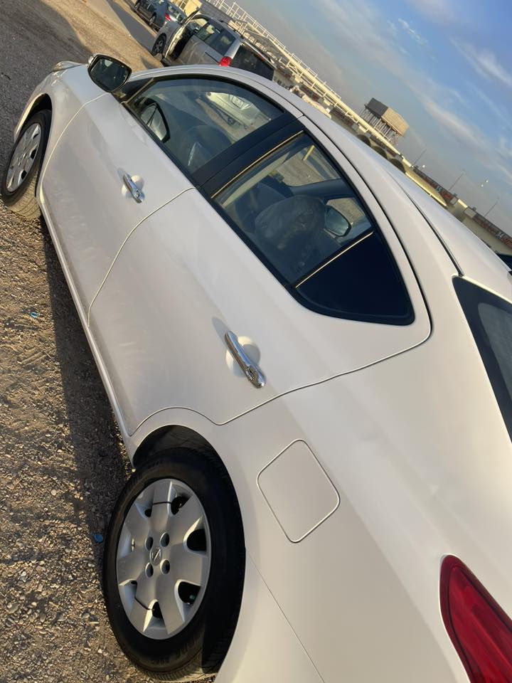 نيسان سني 2025  فول للبيع  مصري  سياره كفاله عامه ما عدا شخط بالباب اثر كدمه للباب وليس حادث السياره على وضع الشركة ماشيه 20  الف اربيل السعر 125البصره القبله 
للتواصل  ***********
