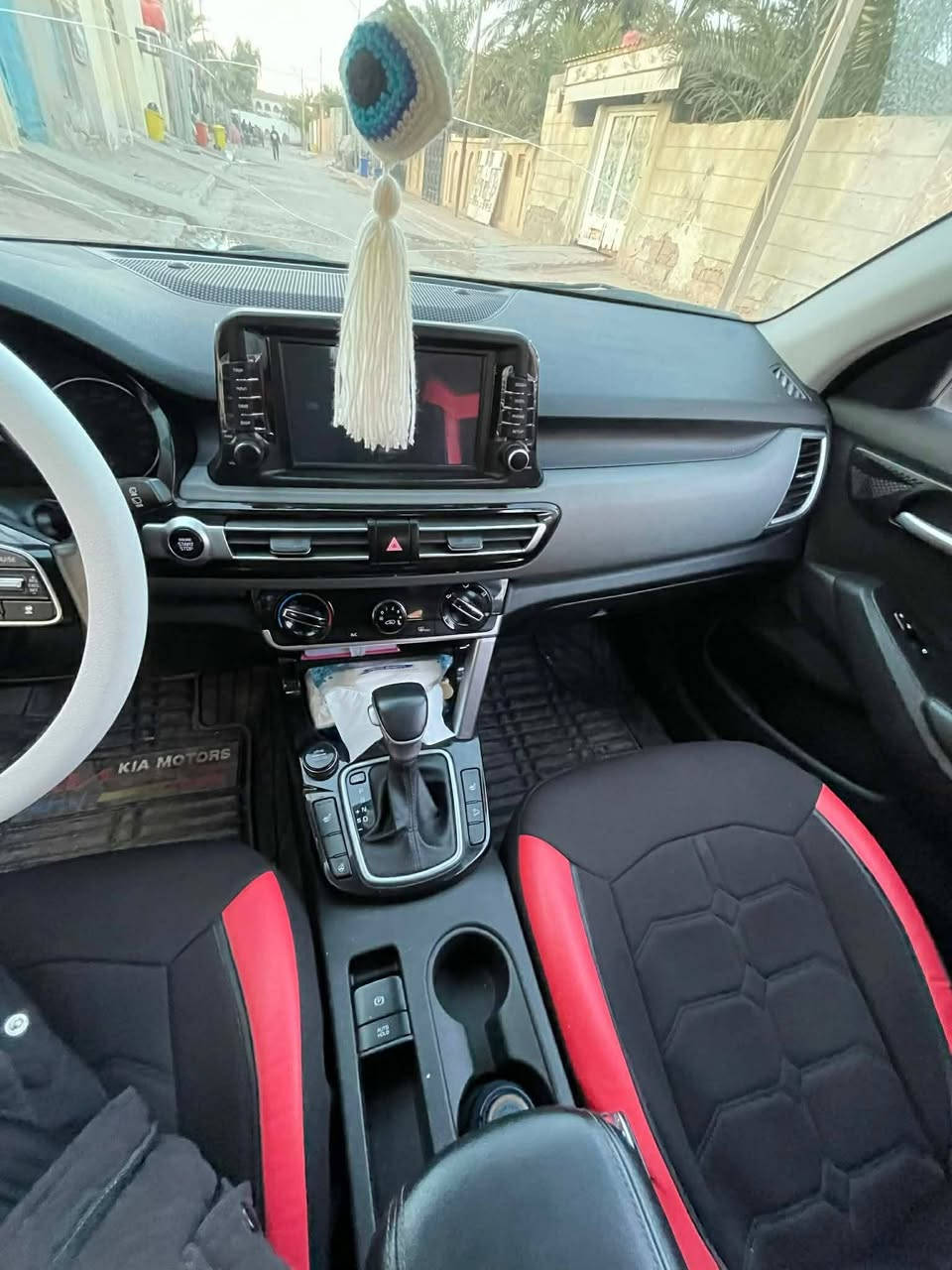 للبيع كيا سيلتوس 2022
• الوارد: كوري
• المحرك: 1600 تيربو / 4 سلندر
• الممشى: 100 ألف كم
• الحادث: قطعة تبديل باب فقط
• الحالة: ممتازة
المواصفات:
• تدفئة كشنات وستيرن
• حساسات أمامية وخلفية
• حساسات جانبية
• رادار
• أوتو هولد
• هاند بريك كهربائي
السعر: 163
وبيهه مجال للجادين
العنوان البصرة
📞 ***********
