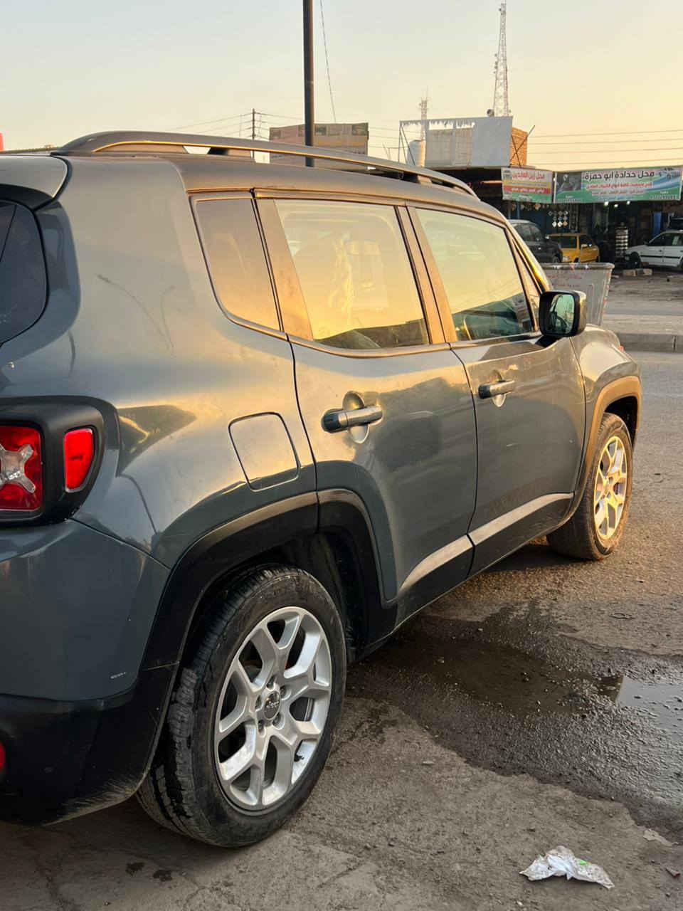 جيب 2018 بيه جاملغ وبنيد وبيه اشويه صبغ السعر 120


**إذا كنت صاحب هذا الإعلان وتريد حذفه لأي سبب، رجاءا أرسل رسالة إلى الدعم الفني**