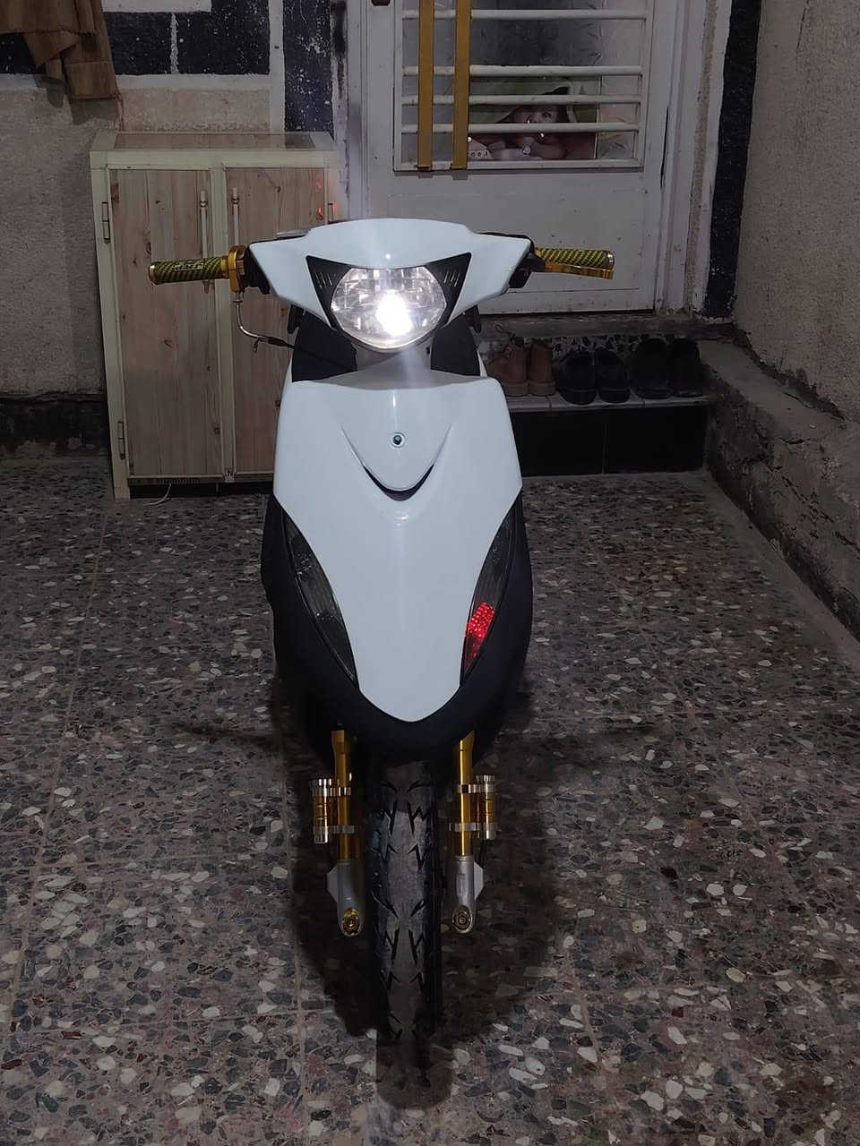 للبيع ماكس عدله مزوده بوشة 55 شلعه تشك الكاع ومعدل قوي
كلجات رياضي قويات كلش
وياله وتايرات جدد جلاتين
دبلات امامي وخلفي جدد رياضي
عقل أصلي رياضي مفتوح سرعه
ظفيرة جديده كلها شغاله
دراجه كلها جاهزه وجديده مابيها كل نقص ترايها يخبل مكينتها ناعمه
شغاله سلف هندر
مكاني بكربلاء بلحر سعرها 550 وبيها مجال بسيط
تفاصيل أكثر اتصل وتدلل
*********** واتساب
