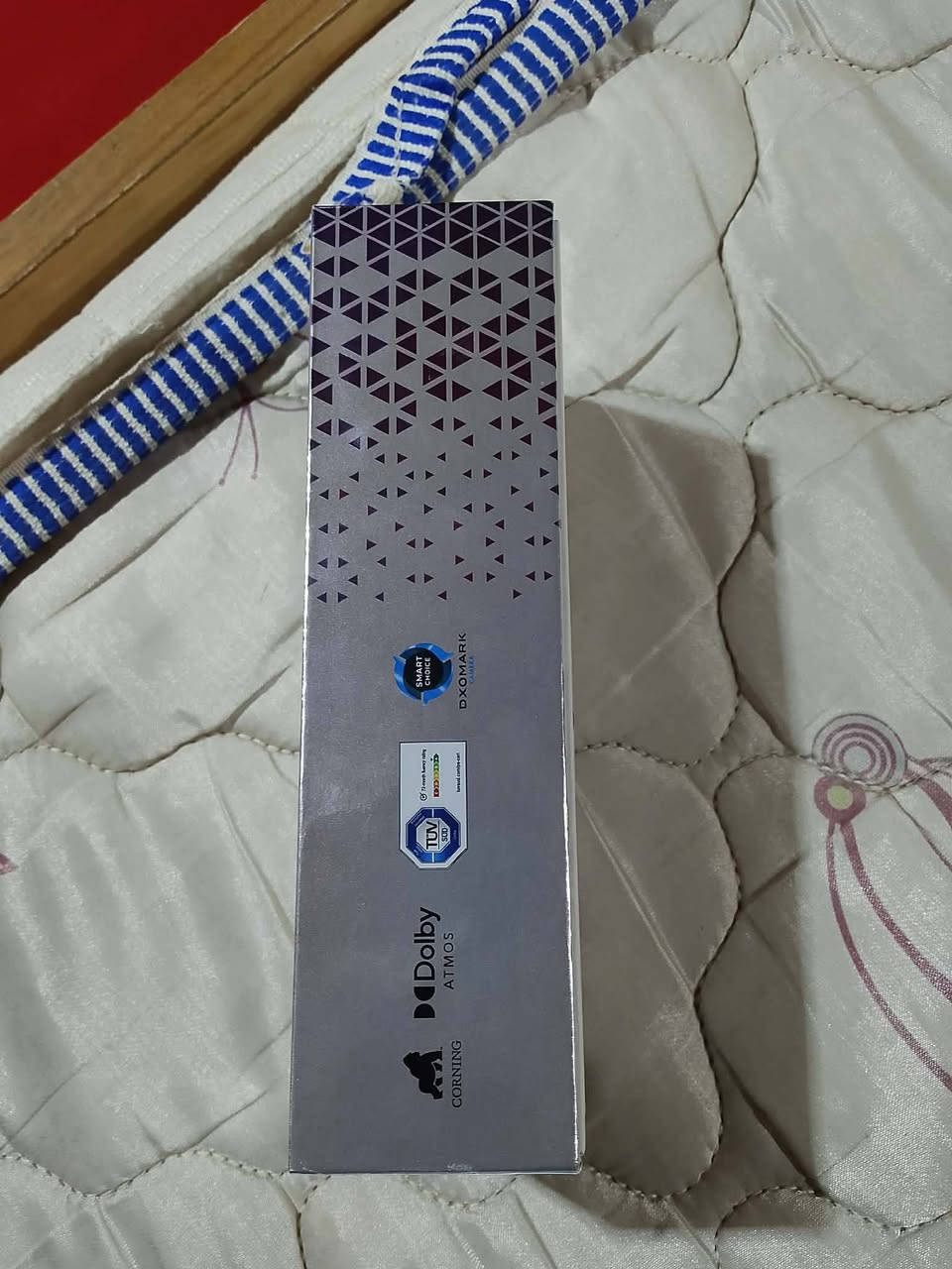 السلام عليكم تكنو 40pro 5G صارله عشر أيام من فتحته من الكارتونه السعر 300وبي مجال وعلما الجديد مالته 350


**إذا كنت صاحب هذا الإعلان وتريد حذفه لأي سبب، رجاءا أرسل رسالة إلى الدعم الفني**