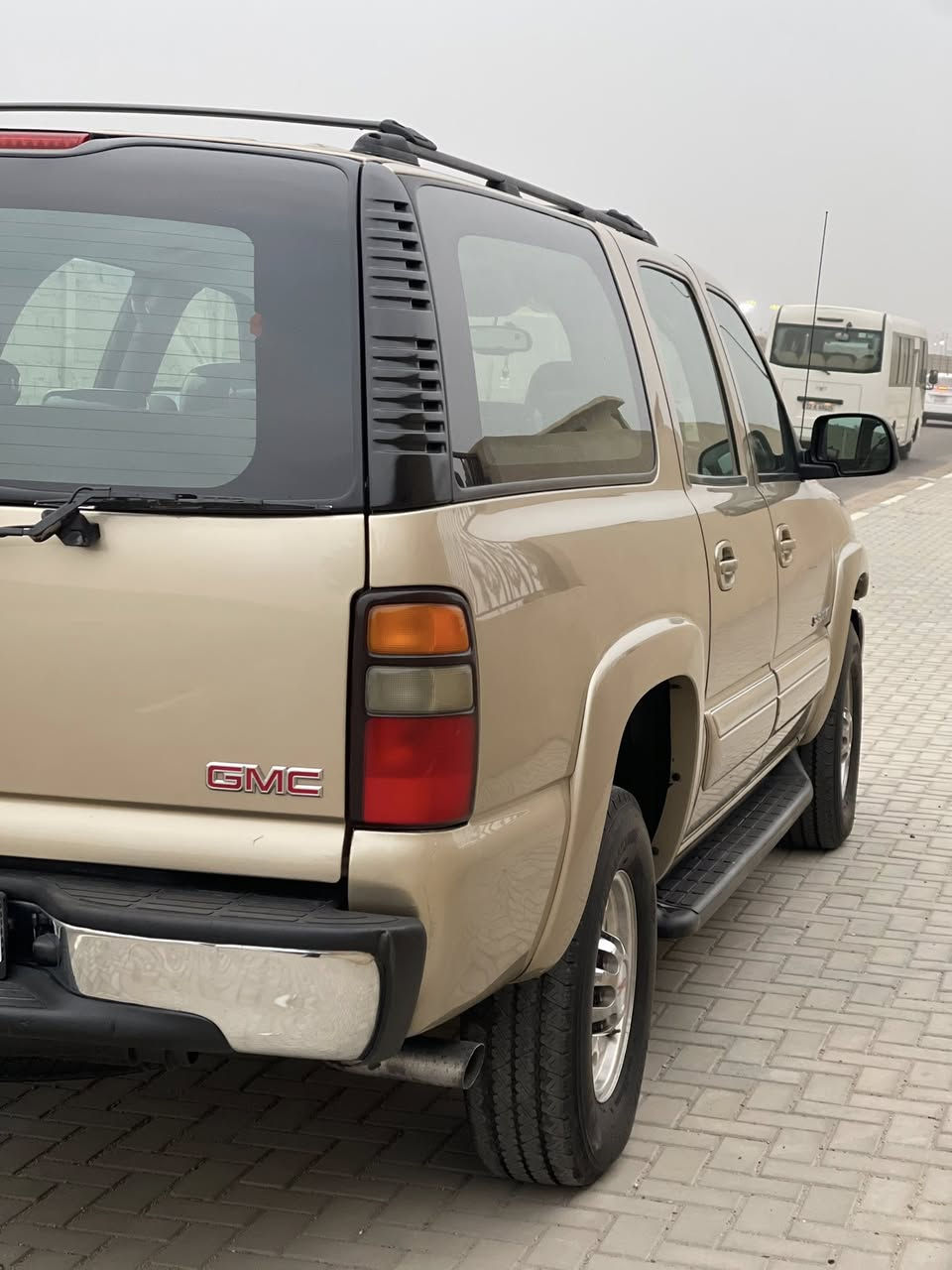 السلام عليكم 

سيارة الفينية للبيع موديل  2000

 سيارة كفالة عامة سيارة جديدة بمعنى الكلمة 
كفالة من الضربة والصبغ والتبديل 
السيارة جاهزة حدادية تخم تاير تبريد 
سيارة بأسمي تحويل ثاني يوم  سنوية مجددة الى سنة 2030 رقم انكليزي 

** السيارة بليته ورقم**

العنوان البصرة حي الحسين عليه السلام 
***********
***********
