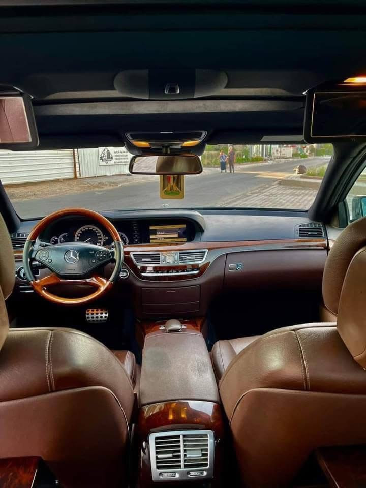 للبيع مرسيدس S350 موديل 2010 AMG VIP خليجي وكالة استيراد خاص فول مواصفات

• محرك قوي وناعم المرغوب 
•بانوراما سقف 
• تبريد وتسخين مقاعد
• شاشات خلفية VIP
• أبواب شفط
• ستائر كهربائية
• كامرة + حساسات
• كراسي كهرباء مع ميموري
• دبل زون + تبريد خلفي
• رنكات AMG قياس 19
• إنارة LED و زينون
• داخلية نظيفة جداً
• السيارة استخدام شخصي ومرتبة
ناضور ليلي نهاري رادار 
أدامه كامله من كل النواحي تجي تشغل وتطلع فقط 

السيارة ما تحتاج شي والحمدلله، جاهزة للفحص.
للاستفسار اتصل والسعر 23.500 $


**إذا كنت صاحب هذا الإعلان وتريد حذفه لأي سبب، رجاءا أرسل رسالة إلى الدعم الفني**