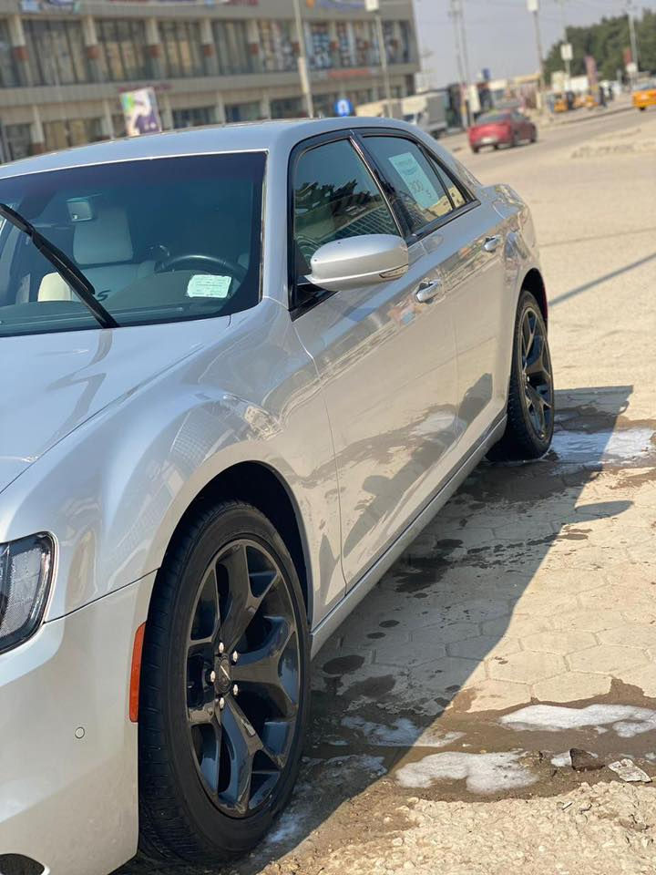 موديل 21 اصل 
رقم بغداد 
السعر 220 مع مجال 
التواصل ***********
