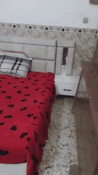 غرفه  نوم  للبيع  اتصال على رقم  ٠٧٧٠٤٩٠٣٢٠٨