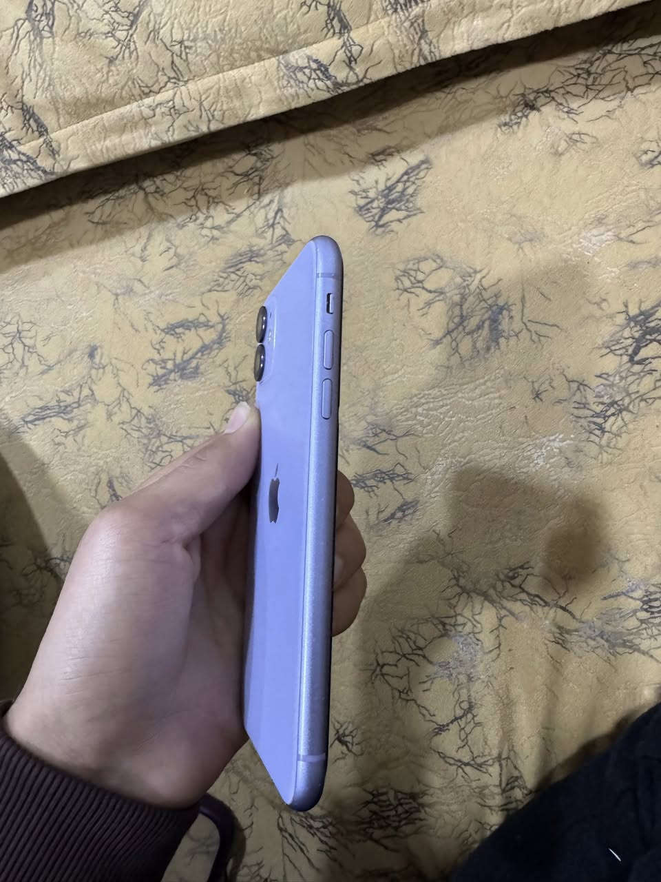 آيفون 11 للبيع أو للمروسه وي 15او 13 حتى لو مفتوح ذاكرة 128 بطاريه 82تك سيم ضد ماي مايعبر هوا شرط شرط
*********** بي واتساب
