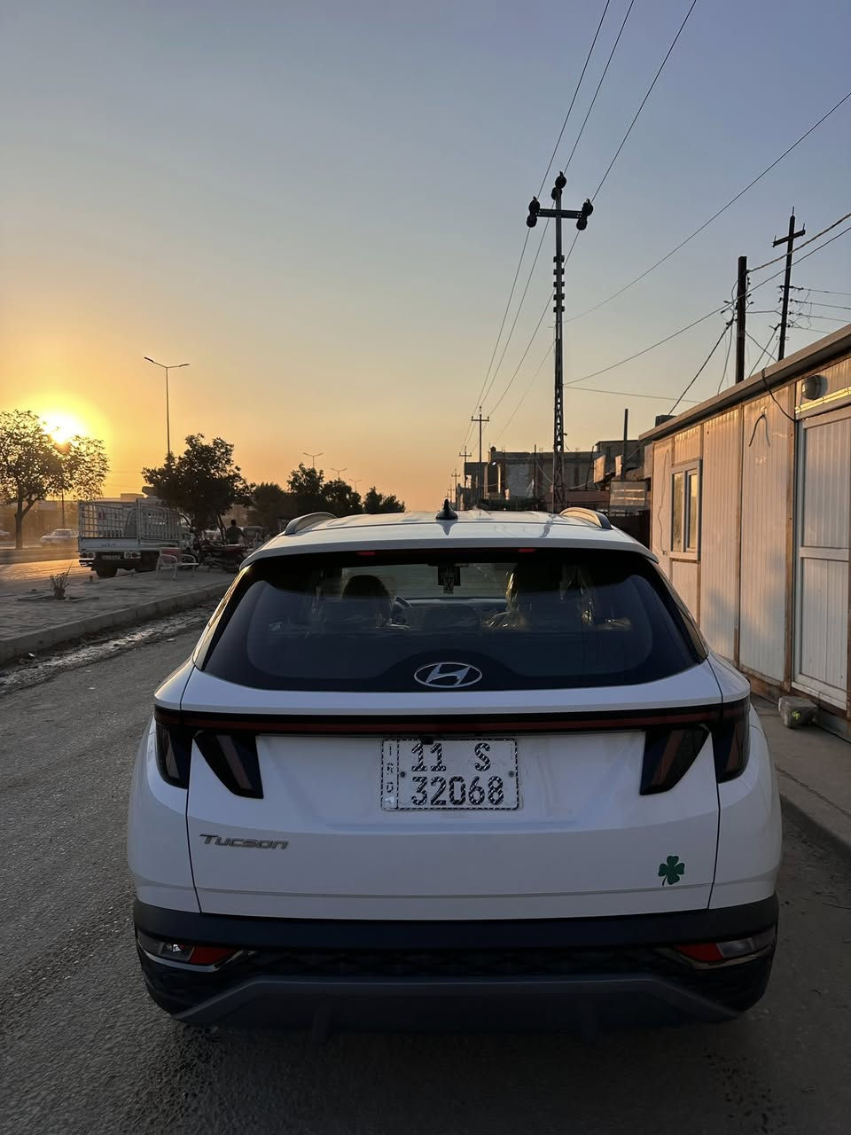 السلام عليكم توسان 2023 خليجي كاصد
السياره فول عدا البنراما مكفوله كفاله عامه 
كير مكينه حداديه على وضع الشركه السياره معروفه موصفاتها
عداد شاشه سايد بريك دكمه
بصمتين بيها بارده بل بنيد على كد خمس اصابع
العنوان بابل المدحتيه 
السعر 117 وبيها مجال قليل
***********
