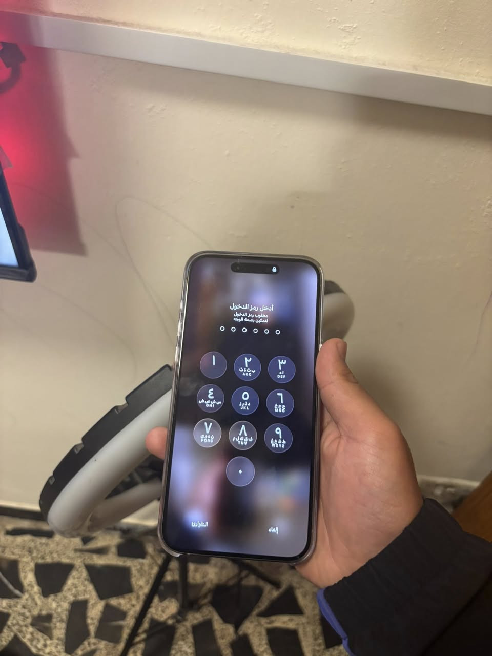 سلام عليكم آيفون ١٥ برو ماكس بطاريه ٩٢ نموذج m ذاكره ٢٥٦ جهاز جدا نظيف ب ٩٥٠ وبي مجال قليل مكاني بغداد يرموك ***********
