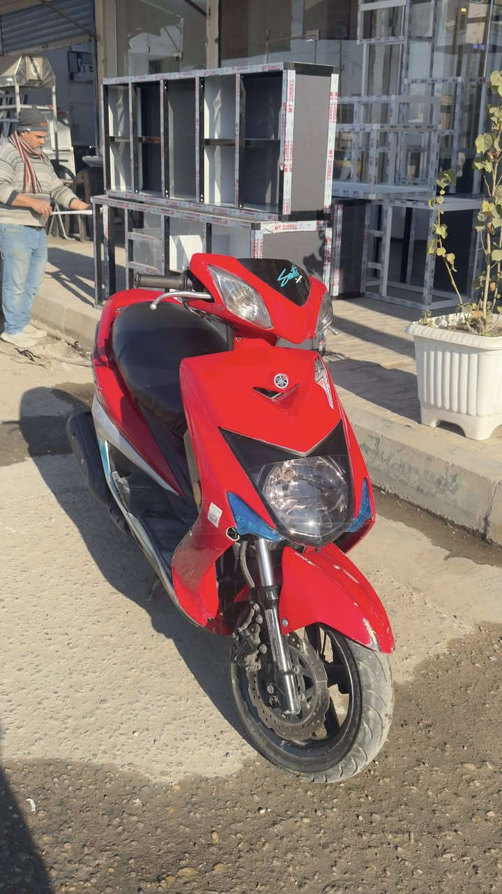 سلام عليكم سكنس فحل ياباني قبق نفخ دراجه كله بلادي  كفر الاصلي احمر وياه كفر ثاني لونه رصاصي ابيعه هيه وكفراته دراجه نكره سلف المكان كربلاء السعر مليون 200وبيه مجال شي بصيط 
رقم ***********
