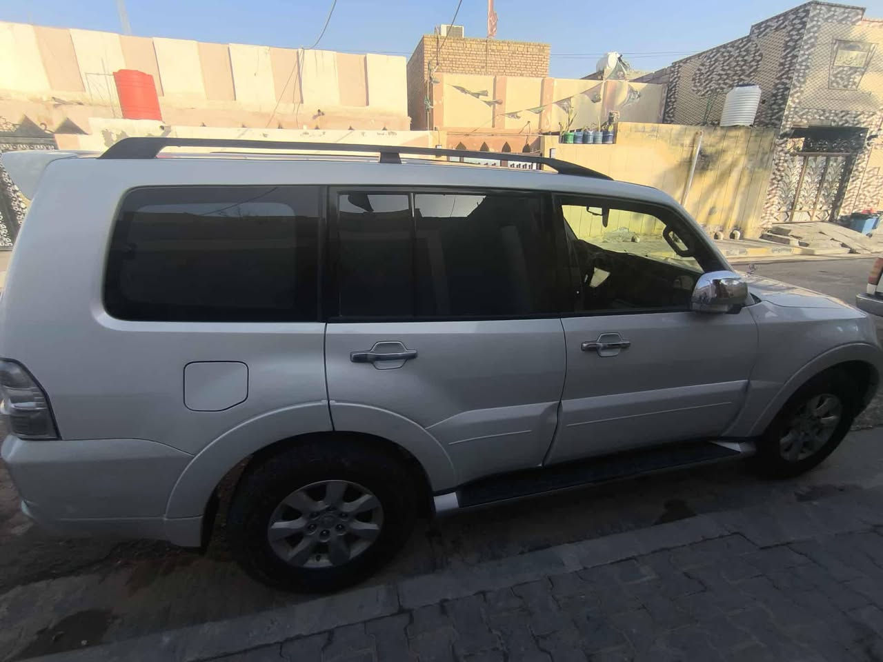 سلام عليكم باجيرو 2014للبيع رقم بغداد مكلف بل نشر رقم الهاتف ***********
