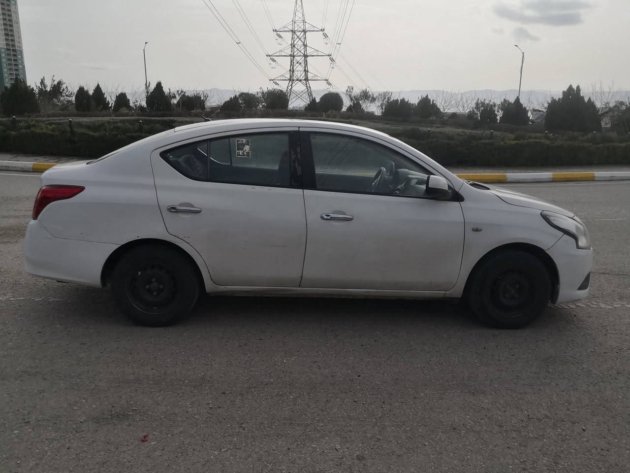 فرۆشتنی خێرا   :   نیسان سەنی لاکشمی بای مۆدێل :2016
گێڕ و مەکینەی نەکراوەتەوە زۆرپاک ماوەتەوە بەناوی خۆمەوەیە سەنەوی و ژینگەو ڕێگاوبانی هەتا 2028 تازەیە
گێڕ و مەکینە و تەبرید و بەناوکردن و غرامە 
هەمووی بەشەرت    حەوت پارچەی بۆیاخە 
‎سـعـر   78 گەلا                                       ***********
