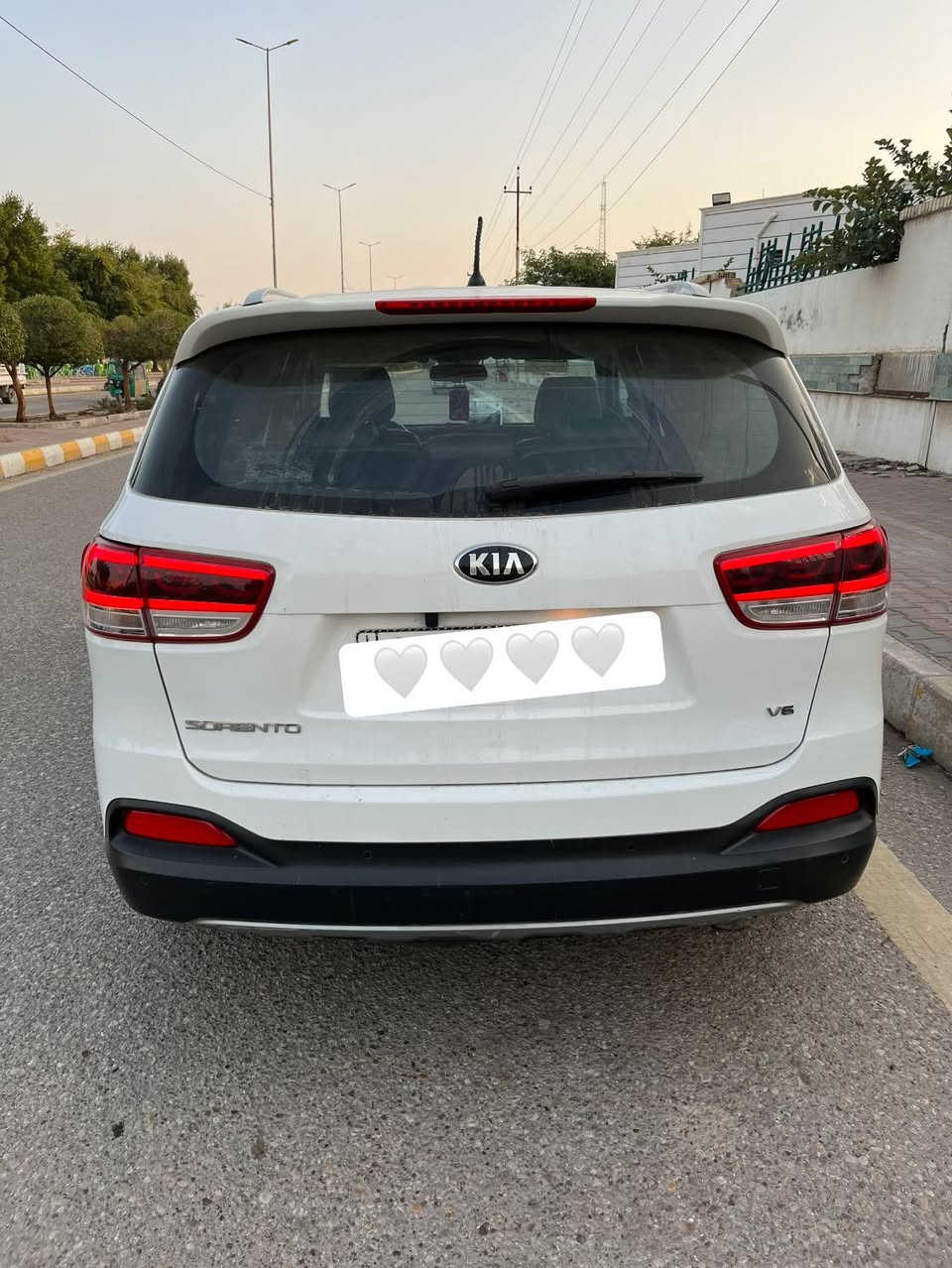 السلام عليكم سورنتو ٢٠١٦ خليجي سته اسلندر مكفولة كفالة كير ومكينه وكفاله من صبغ وتبديل رقم بغداد بسمنه مشروع وطني فول مواصفات عده الفتحة سيارة ***********مكان سيارة ميسان
