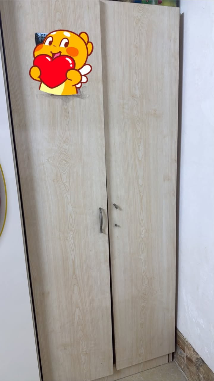 للبيع 
50 كنتور بابين 
150 طباخ بي مجال 
غساله 200 نظيفه جديده غير مستخدمه


**إذا كنت صاحب هذا الإعلان وتريد حذفه لأي سبب، رجاءا أرسل رسالة إلى الدعم الفني**