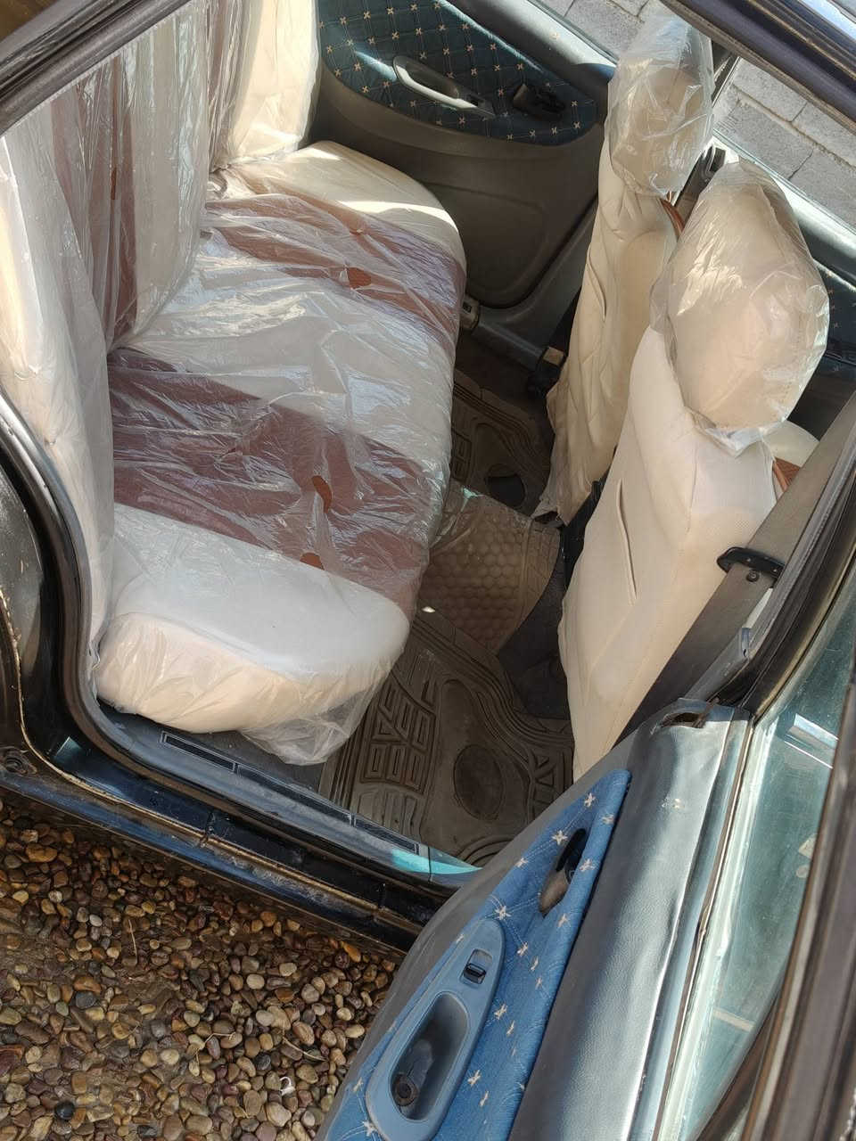 السلام عليكم برنس فراشه موديل 1996

سنويه بااسمي تحويل مباشر رقم ديالى  انكليزي 

محرك لاتبخير ولاتنقيص جديد كير اكسل كله جديد 

سياره بلاديه صدر امامي خلفي كله جديد 

كهربائيات كلها شغاله تخم حت جام اربع بوب 

دوشمه جديده بطاين جديده بوب خارج وداخل كلها شغاله

سياره ادامه كامله نوزلات بلكات فيت بم 

مكان السياره الانبار الفلوجه الكرمه 
*********** 
للتواصل 
غير متواجد ع فيس 
السعر / 35 وبيها مجال
