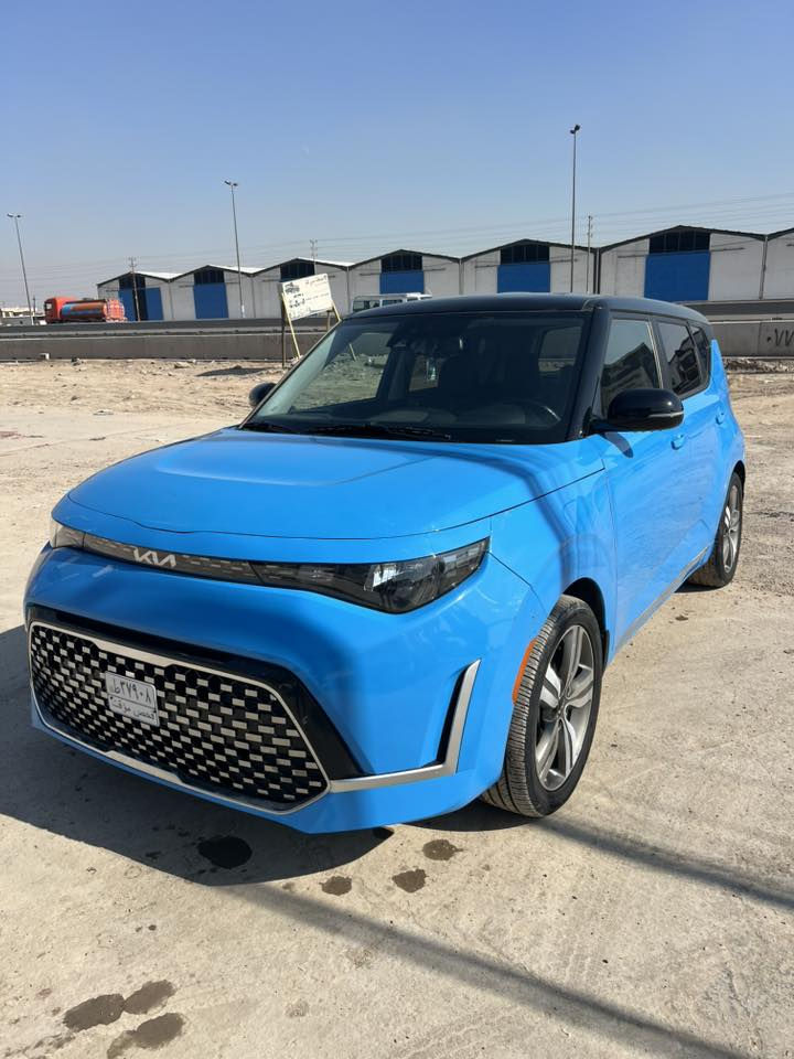 السلام عليكم كيا صوال البيع موديل 2024دخول جديد وارد مريكي فول موصفات واحد 1على واحد كروز سرعة قياده ذاتيت رادرات خلفي ومامي شاحن ويز بدون دواخل بدون يرباك حادثه بصيط كلش بس جاملغ صور الحادثه مرفق بل منشور مكينه 2000دوش الون مميز جيتي الاين فول الفول مكان السيارة بغداد كوريش قرب علوت الرشيد 
***********
