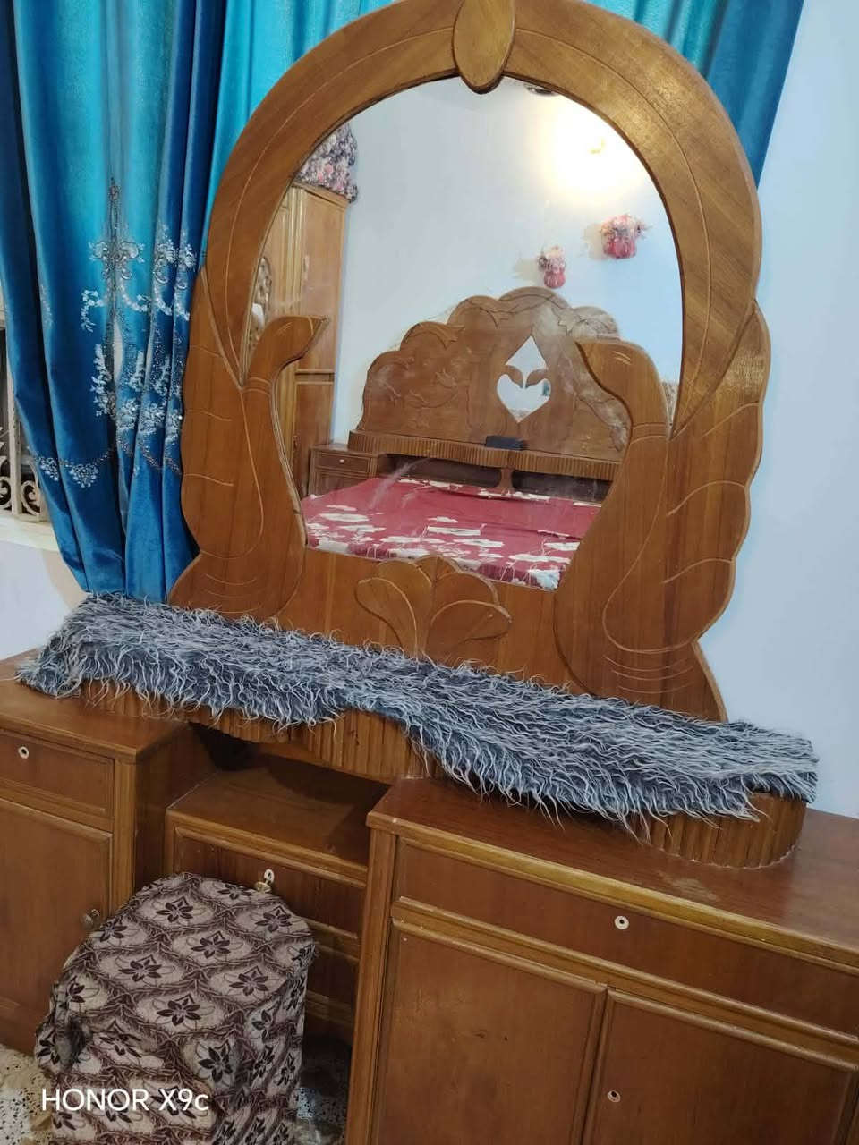 السلام عليكم غرفه للبيع المكان حله قرب جسر بته للاستفسار ***********
