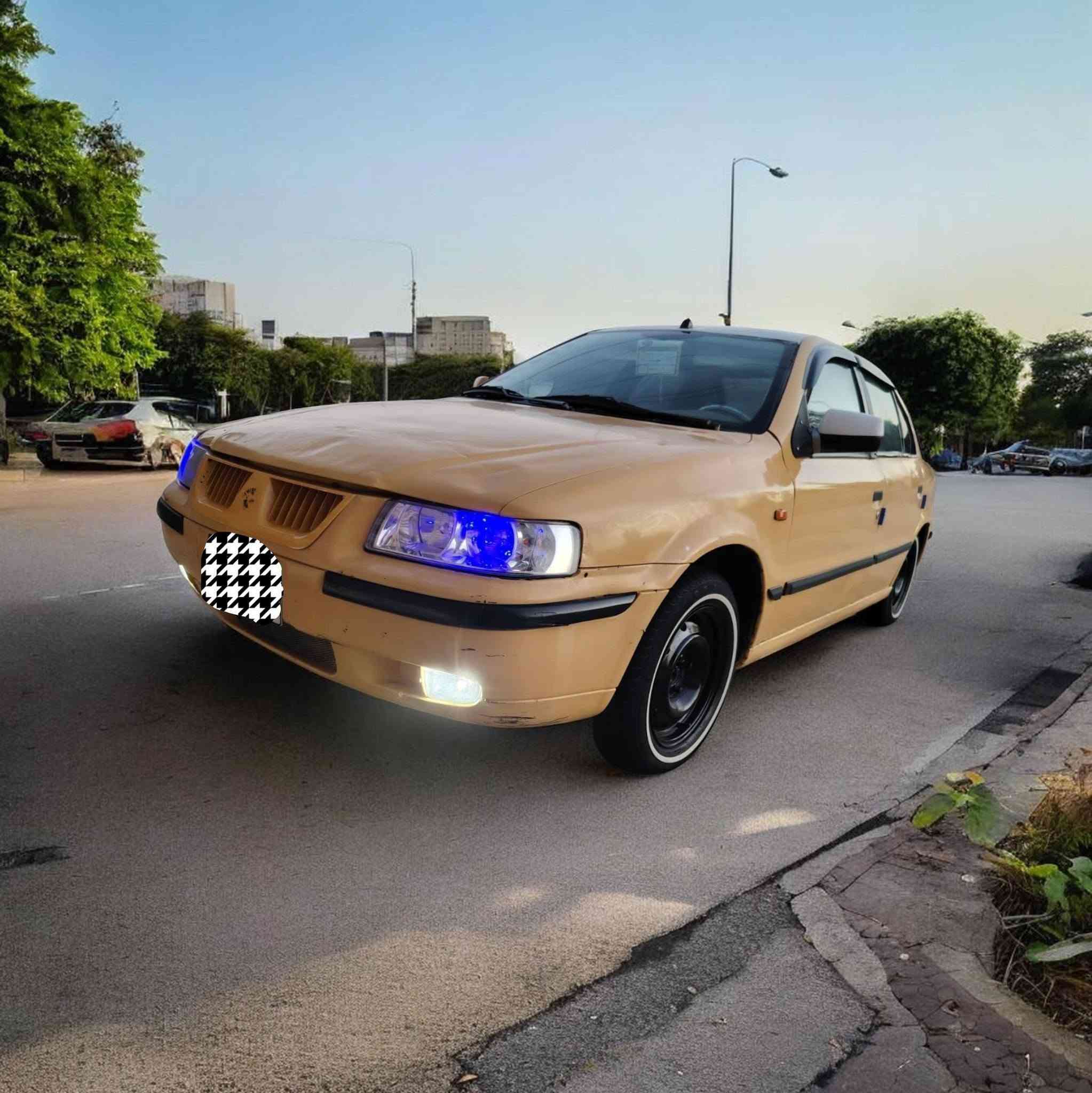 سلام عليكم سمند البيع مديل 11مكفوله من الضربة التبديل بيهه صبغ حزام بدون ضربه مكينه وكير وحداديه وتخم تاير ابو الخطه صارله سبوع  من شاده رقم مثنى سنويه الغايه 29  مصفره هيه وغرامات السعر 27 وبيهه مكان السيارة ديوانيه رقمي بي واتساب ***********
