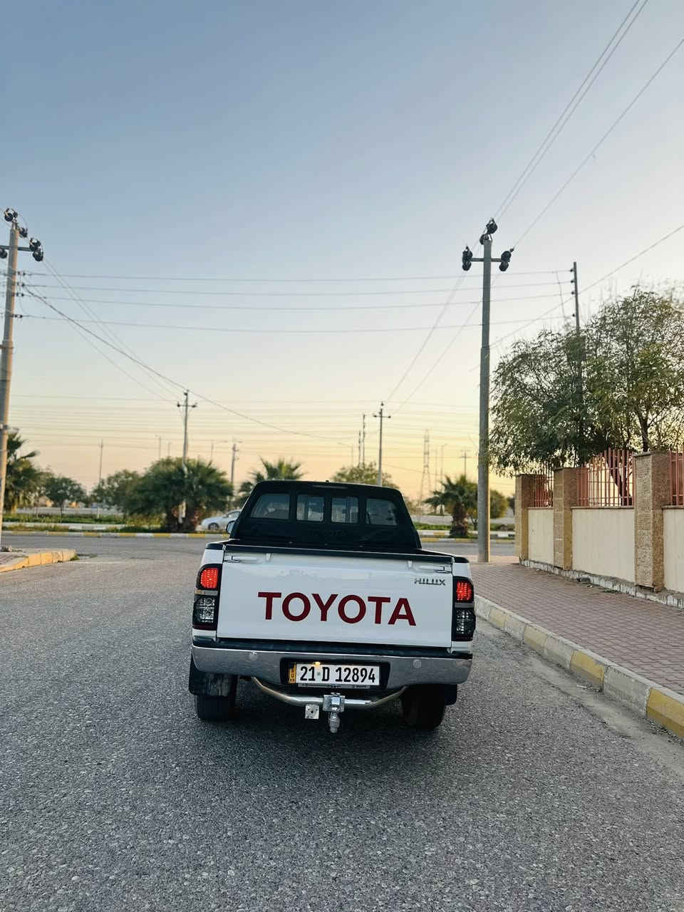 بيكم هايلوكس 2014 للبيع ام البطل
كير اوتماتيك 

السونار بل المنشور 

محرك ممفتوحً  على شركه 

ماشيه 102. الف حقيقي 

رقم سلمانيه سنويه هزه كله جديد بسمي

السعر 245بيه مجال بسيط 

مكان السياره السلمانيه كلار 

رقم ***********
