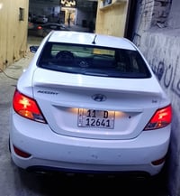 اكسنت2015 خليجيه ماشيه 50مكينه 1600رقم بغداد سعره 90$ مكانه بغدادشارع ...