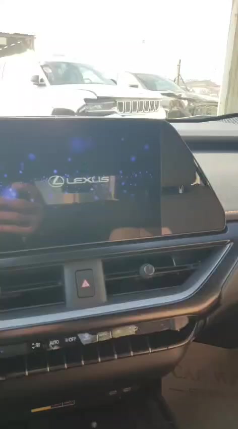 السلام عليكم ..
ترهم للشهداء لان كمركها غالي وترهم حره 
لكزز  UX 250 هايبرد موديل 2024
لون ابيض وداخل خمري مميز جدا واعلى فئه
السياره بالحره / الاردن ومصلح درجه ممتازه ومكفوله من اي صبغ او شاصي او لغد وكير ومحرك او تصليح سابق 
ضرر السيارة بسيط جدا كما موضح بالصور ورقم الشاصي 
السعر بالحره مصلح جاهز ١٧٨ ورقه 
السعر كامل في بغداد ومرقم اربيل ٢١٧ ورقه 
 ***********
